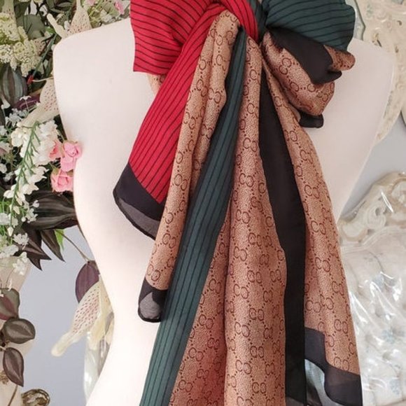 Designer - Inspired Luxury Modern Silk Scarf | Lar - Picture 4 of 4